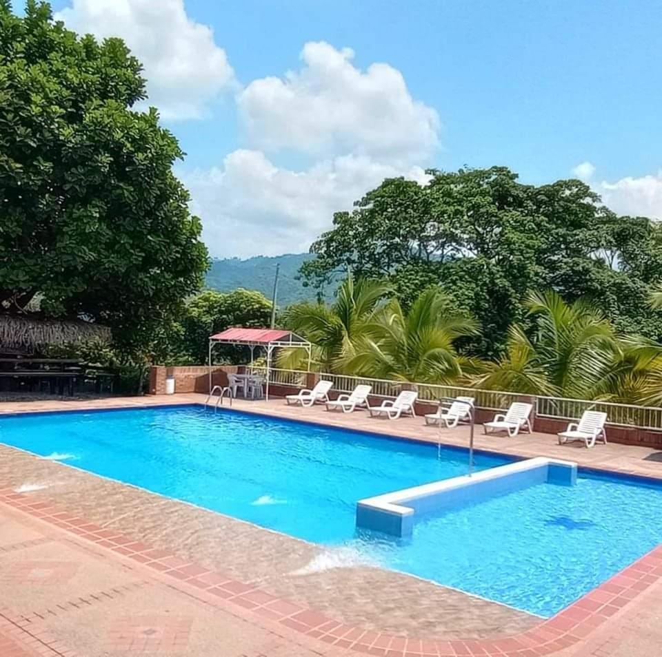 Loma Linda Hotel De Naturaleza La Mesa  Luaran gambar